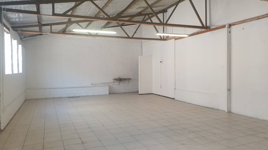 To Let Commercial Property for Rent in Salt River Western Cape